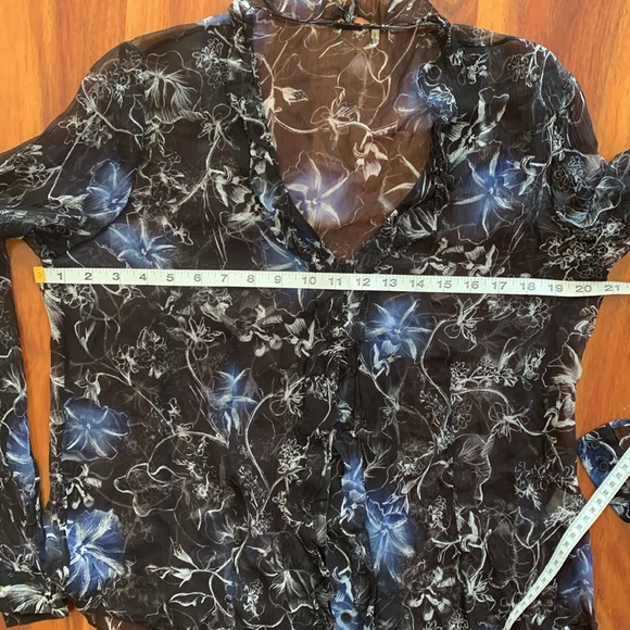 Elie Tahari Verda Black/Blue Floral Sheer Ruffle Silk Blouse Size M - Picture 7 of 7
